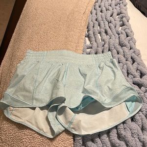 Lululemon Hotty Hot High-Rise 2.5 inseam